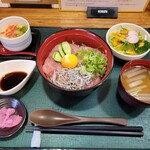 こう多 - 釜揚げしらすとねぎとろ丼　730円