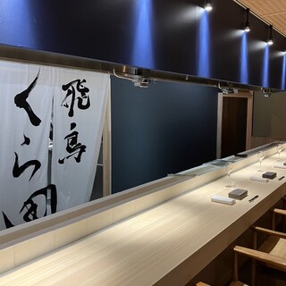 上質な和の空間で大人の時間を。ご接待やデートにもどうぞ