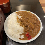 しゃぶしゃぶ美山 - 牛肉カレーは牛肉たっぷり。