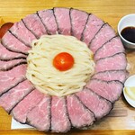マルヨシ製麺所 - 肉釜玉うどん