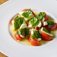 フルーツトマトのカプレーゼ