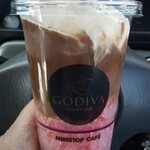ミニストップ 笠懸阿左美店 - GODIVA贅沢ショコラいちご￥499