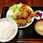 Emmaya - 鶏の唐揚げ定食 900円 ♪