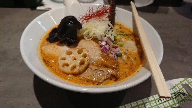 カレーラーメン！！！ ラーメン 点と線. 狸小路店 - 西8丁目/ラーメン | 食べログ