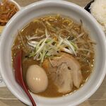 らーめん蓮 - 味玉味噌らーめん(並盛)1070円