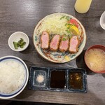 Zero Do Jukusei Suteki - とんかつ定食