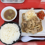 くるまやラーメン - 上空からの焼肉定食。