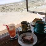 浜辺の茶屋 - 