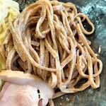 飯田商店 - ザラッとした麺