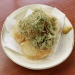 Very popular! Deep-fried daikon radish topped with grated yam and kelp