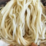 飯田商店 - ツルっとした麺