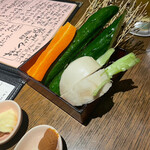 津軽の酒処　わたみ - 野菜スティック　お通しとしてですが、美味しく‼️
