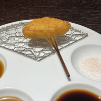 串揚げキッチン だん EKIZO神戸三宮店 - 玉葱