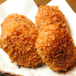 くりのすけ - 不動の人気ＮＯ．１！ゆっくりとやわらかく炊いた和牛すじ肉が入ったコロッケ！そのままで食べてもお肉の甘みたっぷり☆