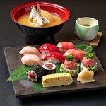 Sushi sushi set made with Kindai tuna