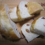 ブーランジェリー メゾン ユキ - レーズンもおいしい