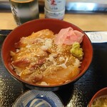 魚金寿司 すゞ木 - 鰆づけ丼