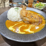 ワイン酒場 すぱいす・かりー Shioya - 