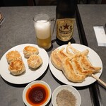 神田餃子屋 - 