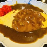 マリンカ - オムカレーライス750円。