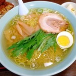 金丸本店 - 鶏塩らーめん大盛