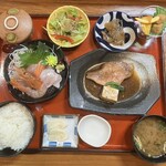 小魚阿も珍 神辺店 - 