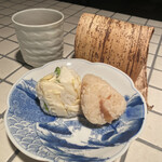 米増 - お土産のおにぎり、たけのこと鯛めしは夜食に