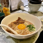 サンチャ フカミ - 徳島ラーメン 〆のため量少なめが嬉しい