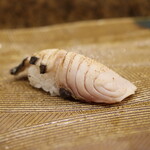 にぎり鮨 一五〇 - 炙りサワラ