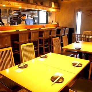 『プロの技を目前で』ライブ感のあるカウンターはデートにも