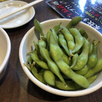 大衆居酒屋 とりいちず - お約束枝豆