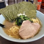 横浜家系らーめん 侍 - ラーメン＋海苔