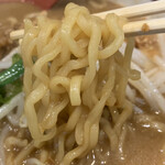 Kura De Ramen - 伊勢味噌らーめん¥780の麺