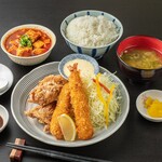 Deep-fried young chicken & fried shrimp set meal