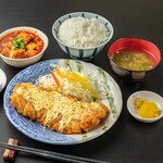 Kyuushuu Ryourito Yakitori Yottsu No Isekai Sakaba Kawagoe Yokochou - 