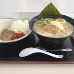 Nintama Ramen - にんたま醤油ラーメンカレーセットの麺大盛