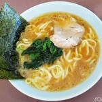 横浜らーめん 本牧家 - ラーメン並