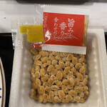 Sukiya - 2023/04/17
                      納豆定食 420円
                      牛皿 並盛 つゆだく320円
