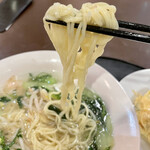 北浜 上海食苑 - 細麺
            