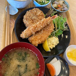 味わい食堂　ひねもすのたり - ◆ミックスフライ.お昼ごはん 1,100円税込
            (自家製メンチ.エビ.白身魚/特製タルタル)
            アスパラガス青菜和え/蒟蒻.大根.人参煮付け
            糠漬け/デザート/千葉県産白飯.味噌汁(おかわりOK)