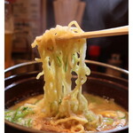 鍋焼らうめん ひさし - 鍋焼きラーメン