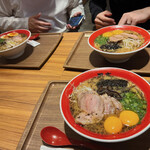 熊本ラーメン 黒亭 - みんなで黒亭ラーメン♪