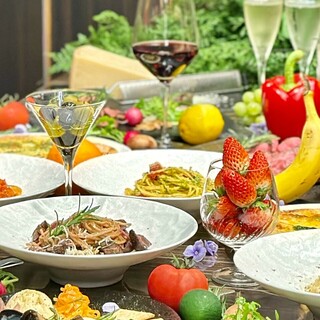 3種類のコースは飲み放題付きで存分に楽しめる♪