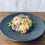 FIRST TABLE - 梅としらすの和風パスタ