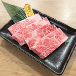 E-Go Yamagata Gyuu Yakiniku Ittou Gai Kurobeko - 