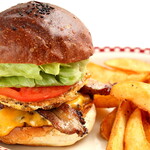 MUNCH'S BURGER SHACK - 