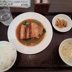 Rei rou - 豚の角煮ランチ