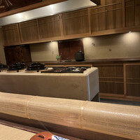 青蓮院門跡前 月おか - 