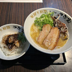 地鶏×地酒居酒屋 やぶ家 - 