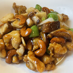 樓蘭 - 鶏肉とカシュナッツの炒め1650円　野菜シャキシャキ‼︎食感がとても楽しい♡